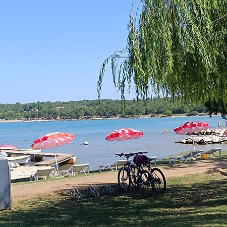App Karmen With Free Parkig Apartment Poreč Exterior foto
