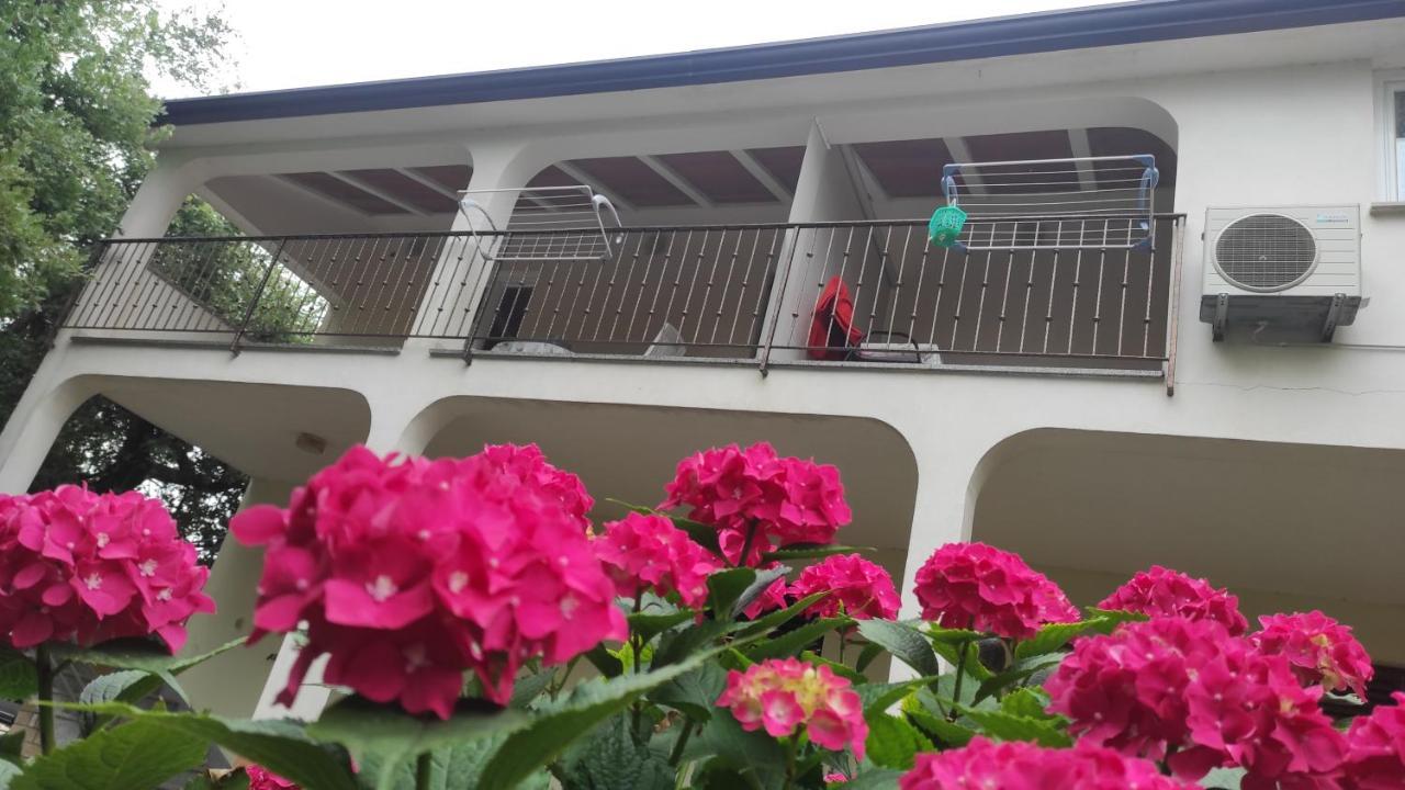 App Karmen With Free Parkig Apartment Poreč Exterior foto