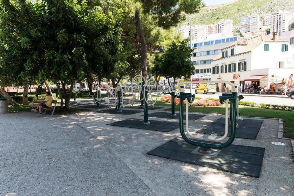 App Karmen With Free Parkig Apartment Poreč Exterior foto