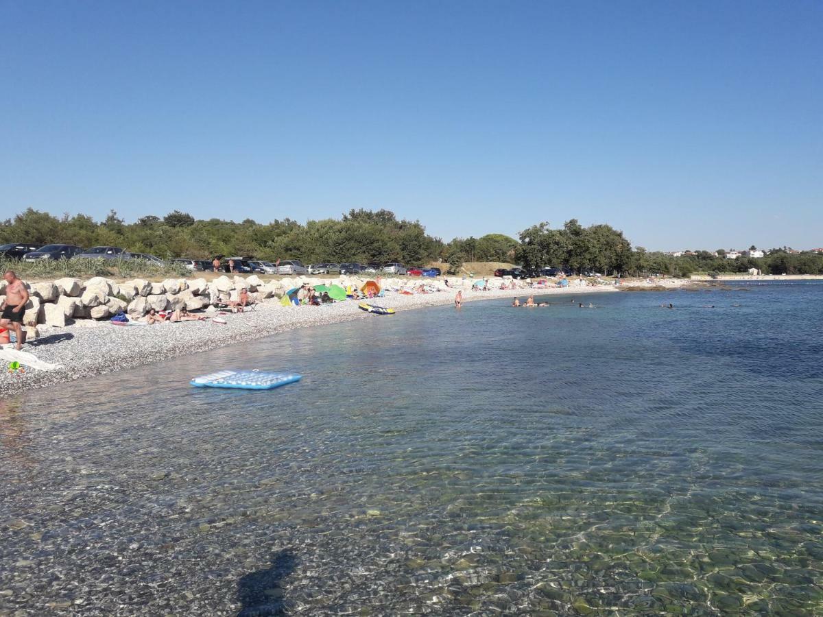 App Karmen With Free Parkig Apartment Poreč Exterior foto